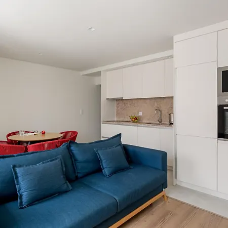 The Travelers Terrace, 2br In Lissabon